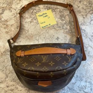 Authentic Louis Vuitton LV Monogram Bumbag
